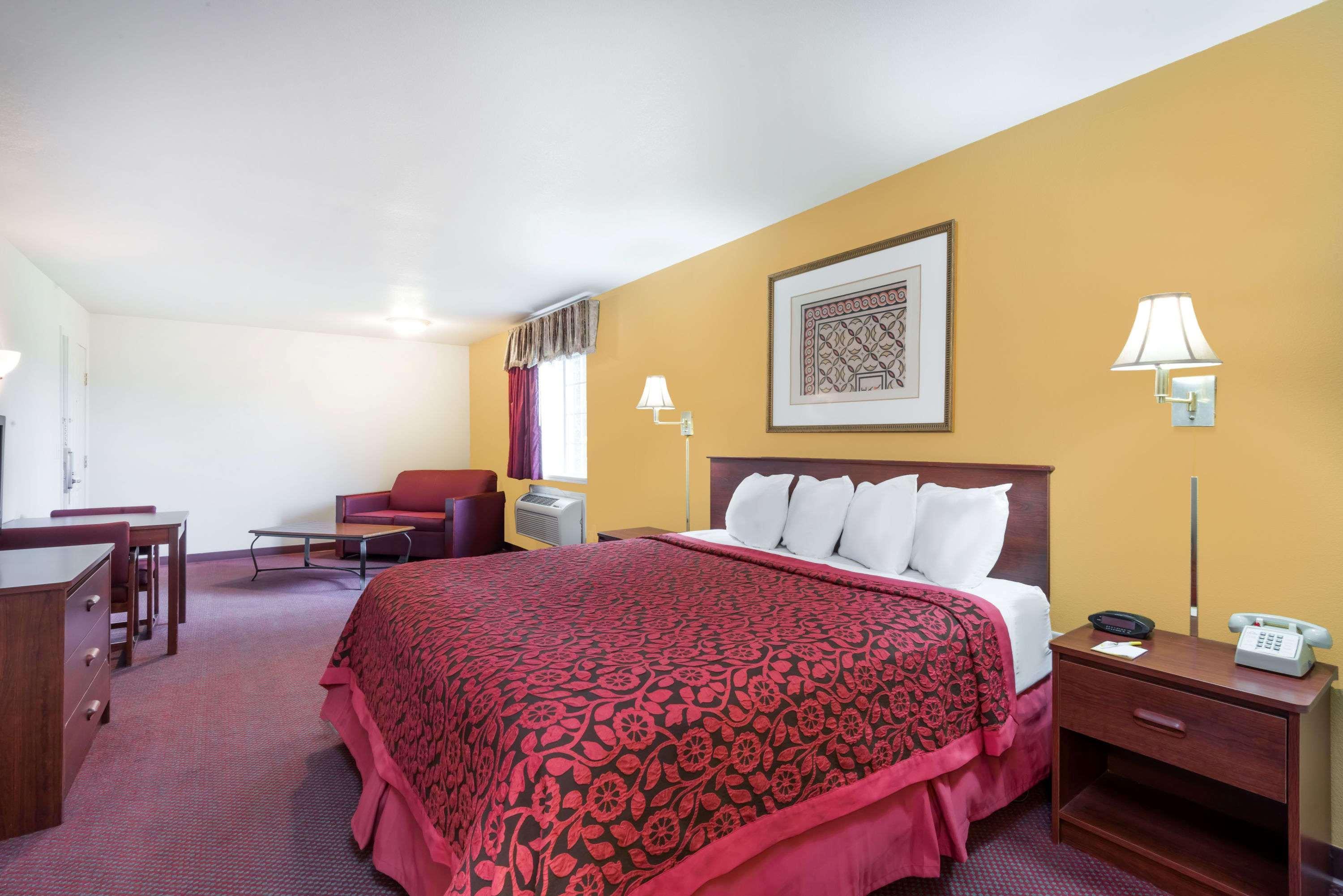 Days Inn By Wyndham Andover Eksteriør billede